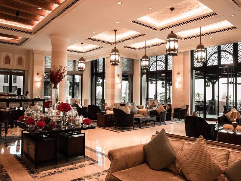 Emirati - Dubai Madinat Jumeirah - Mina A Salam - Lounge Ingresso 