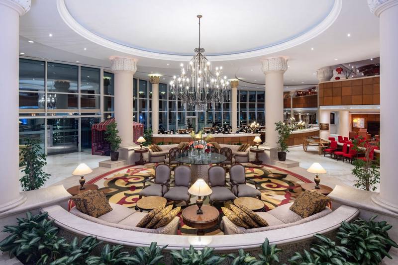 Emirati - Dubai  Sheraton Jumeirah Beach Resort & Spa Lobby