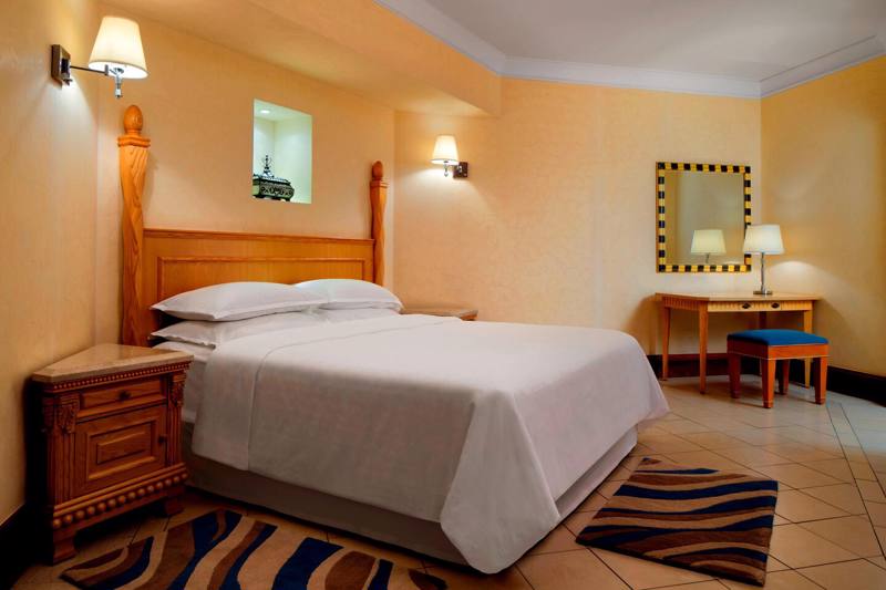 Emirati - Dubai  Sheraton Jumeirah Beach Resort & Spa Interno Camera