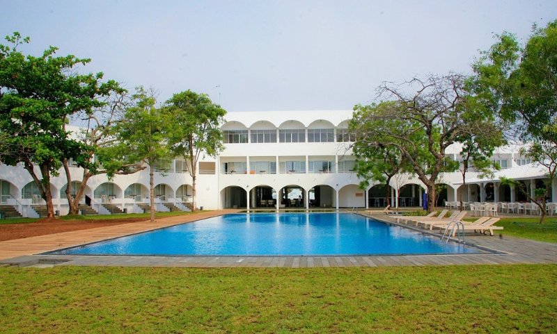 Sri Lanka  - Trincomalee Trinco Blu by Cinnamon - Piscina dell'hotel