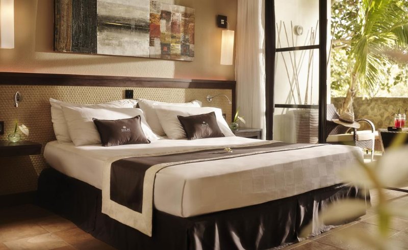 Reunion  Palm Hotel & Spa