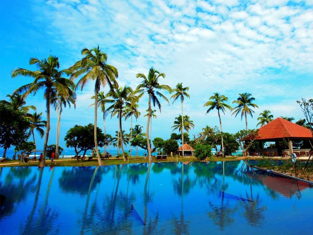 Sri Lanka  - Hikkaduwa HikkaTranz by Cinnamon