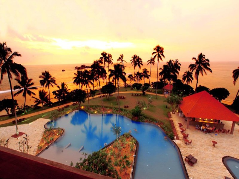 Sri Lanka  - Hikkaduwa HikkaTranz by Cinnamon