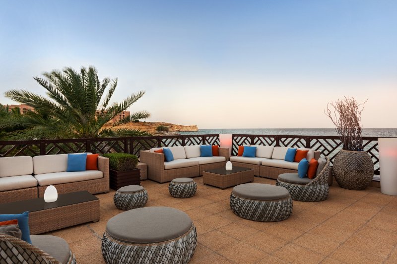 Oman  - Muscat Shangri-La -Barr Al Jissah Resort & Spa Al Waha Hotel - BAB Lounge 