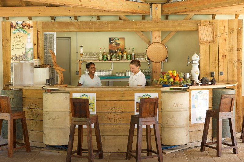 Reunion  Hotel Le Recif - Resto - Bar Comptoir Du Sud