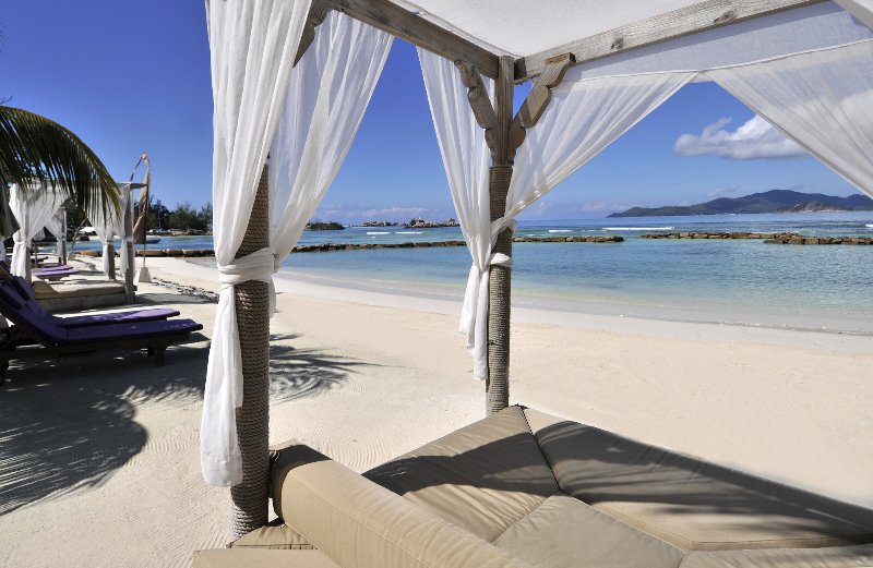 Seychelles  - La Digue Isl. Le Domaine de L'Orangeraie - Spiaggia