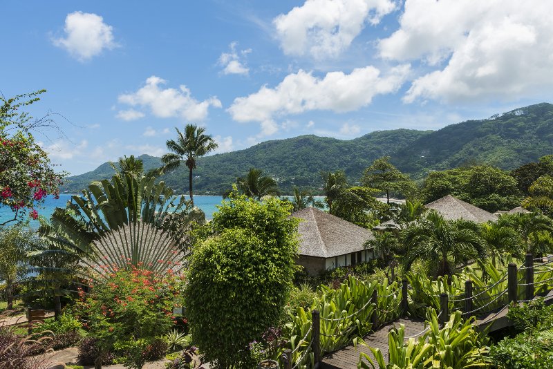 Seychelles  - Mahè Isl. Fisherman's Cove Resort - Giardini