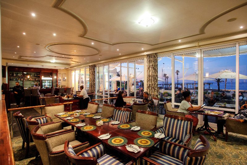 Sudafrica  - Port Elizabeth Beach Hotel - Verandah restaurant