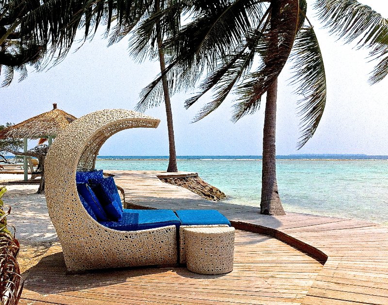 Indonesia - Karimunjawa Kura Kura Resort - The Blue Bar