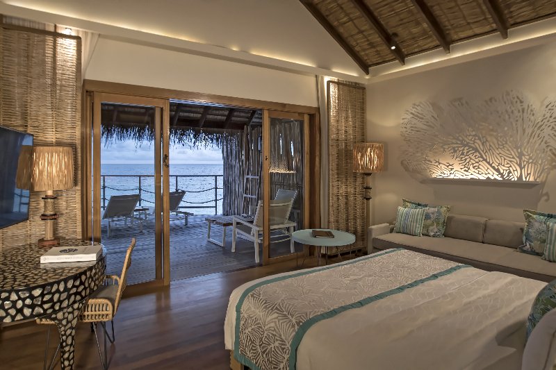 Maldive  Constance Moofushi Maldives - Senior Water Villa 