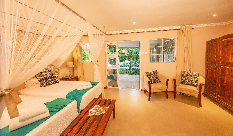 Zimbabwe  - Victoria Falls Bayete Guest Lodge