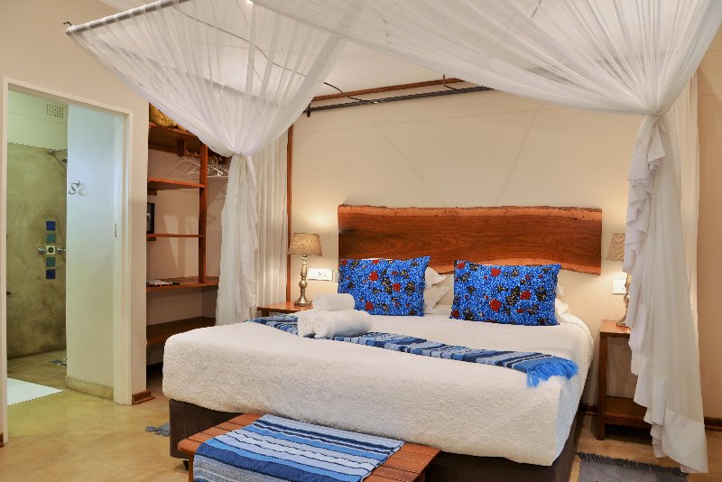 Zimbabwe  - Victoria Falls Bayete Guest Lodge