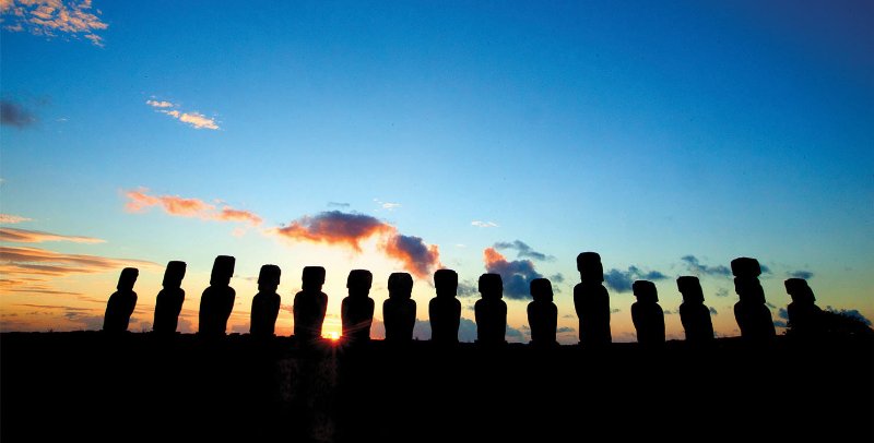 Cile Rapa Nui - Nayara Hangaroa - Statue Moai