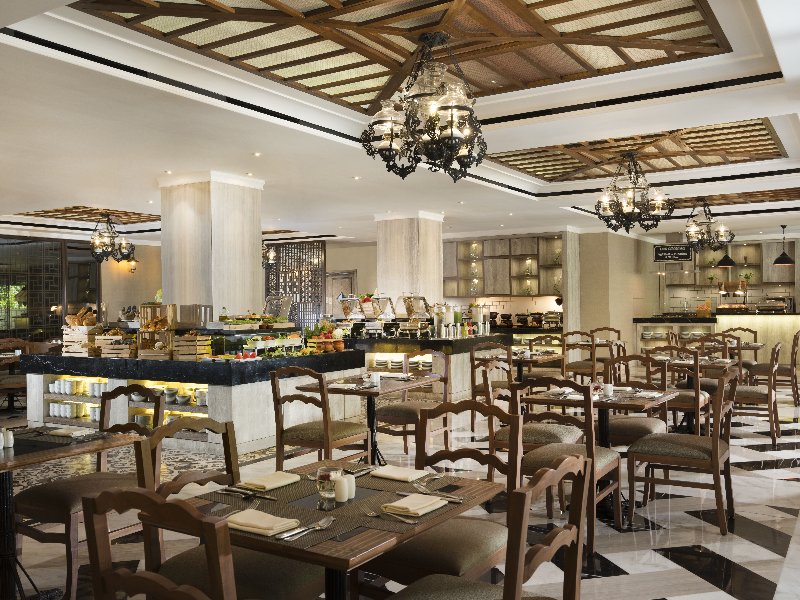 Indonesia  - Java - Yogyakarta - Melia Purosani Hotel - El Patio Restaurant