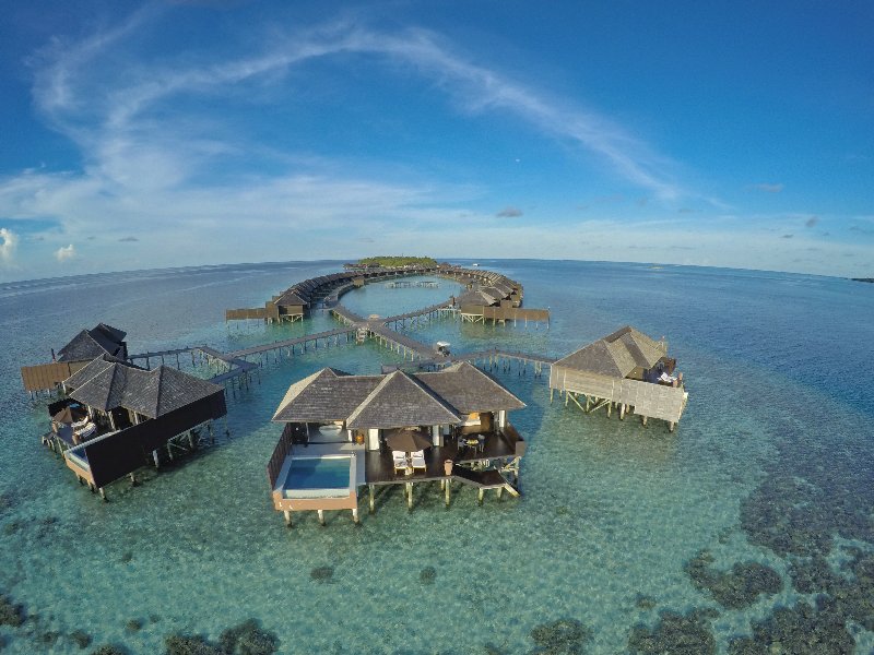 Maldive  Lily Beach Resort & Spa - Camere Sunset Water Suite 