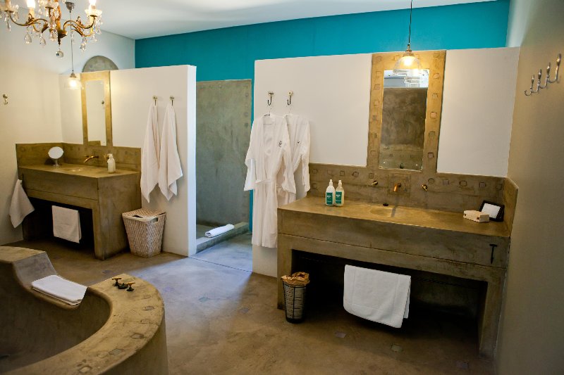 Namibia  - Windhoek - Olive Grove Guest house - bagno della executive suite