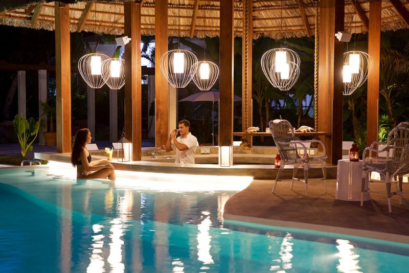 Seychelles - Praslin Isl. Les Lauriers Eco Hotel & Restaurant - The Coconut Bar