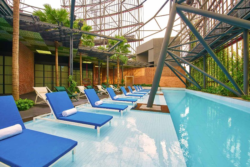 Singapore  Oasia Hotel Downtown Singapore - Rooftop Pool