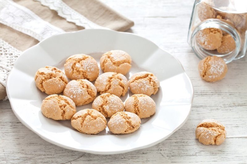 AMARETTI