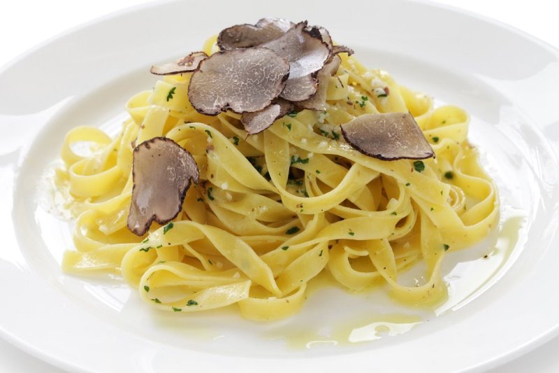 FETTUCCINE AL TARTUFO