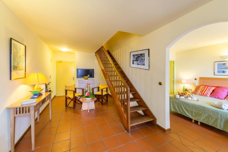 Reunion - Saint Gilles Les BainsLe Nautile Beach Hotel