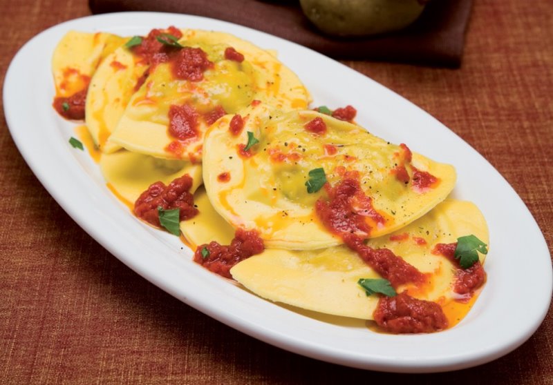 RAVIOLI CON RIPIENO DI PATATE