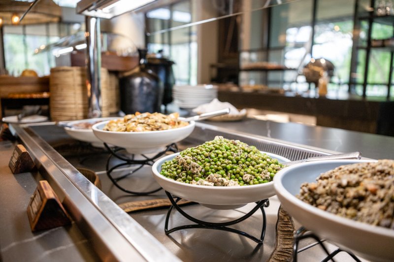 Namibia - Etosha National Park - Mokuti Etosha Lodge