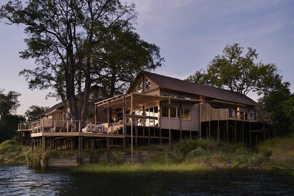 Victoria Falls River Lodge