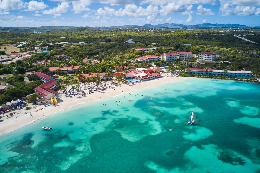 Pineapple Beach Club
